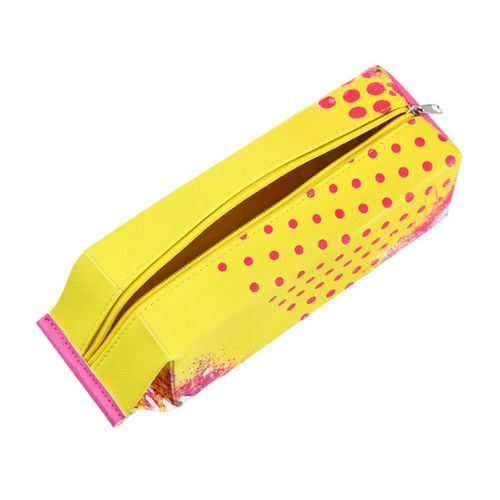 DOLCE MILK Body Care Gift Set 324 – Banana Shower Gel + Sponge + Cosmetic Bag (300 ml + 1 pc)